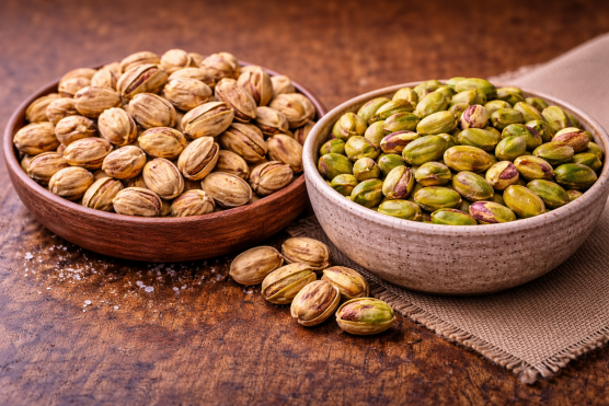 Producent wyrobów z orzechów...